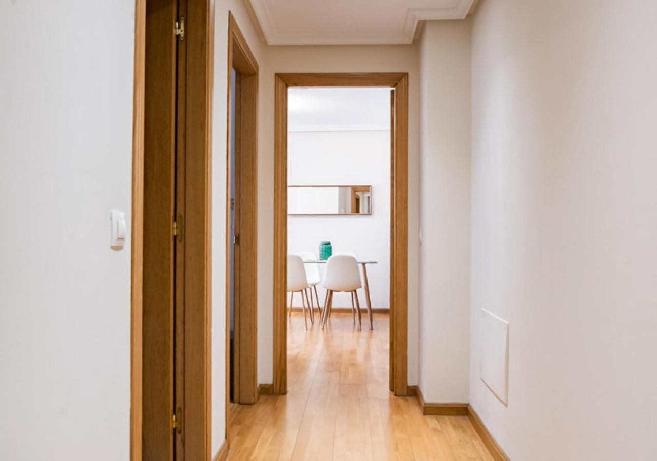Apartamento Centrico Con Wifi Y Parking De Coche Tamano Medio Onís Dış mekan fotoğraf