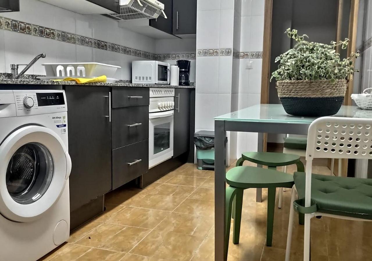 Apartamento Centrico Con Wifi Y Parking De Coche Tamano Medio Onís Dış mekan fotoğraf